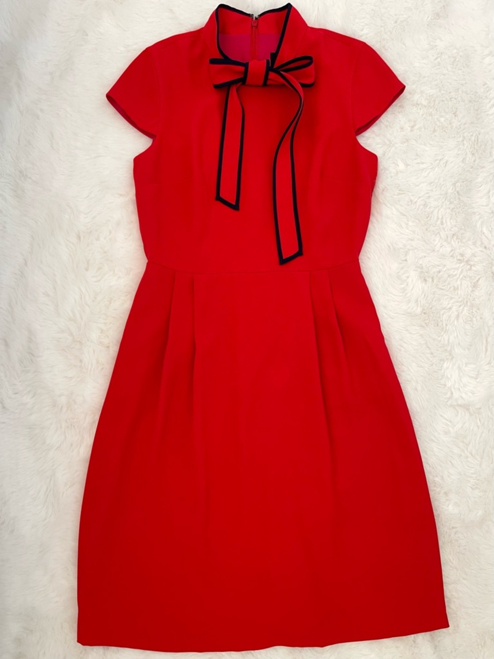 NWT J. Crew Red & Navy 365 Crepe Tie-neck Dress - Picture 4 of 15